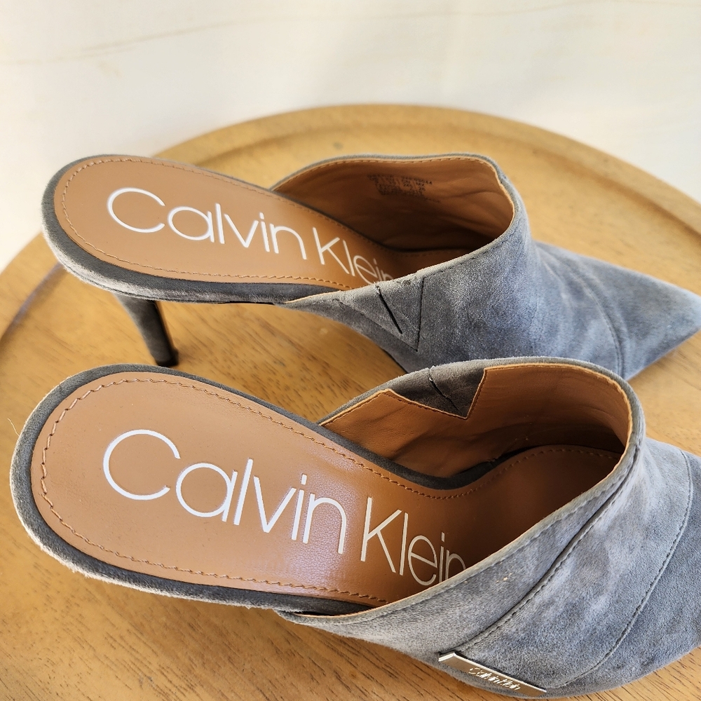 Calvin Klein Grecia Heeled Mules - Picture 6 of 11